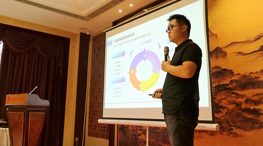 1525746444529721.jpg 吉利張海鋒.jpg